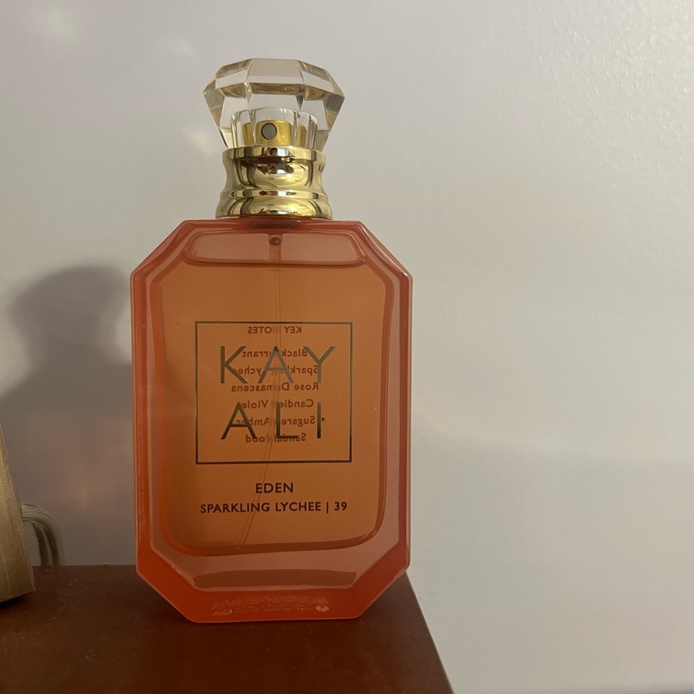 Kayali Eden Sparkling Lychee 39